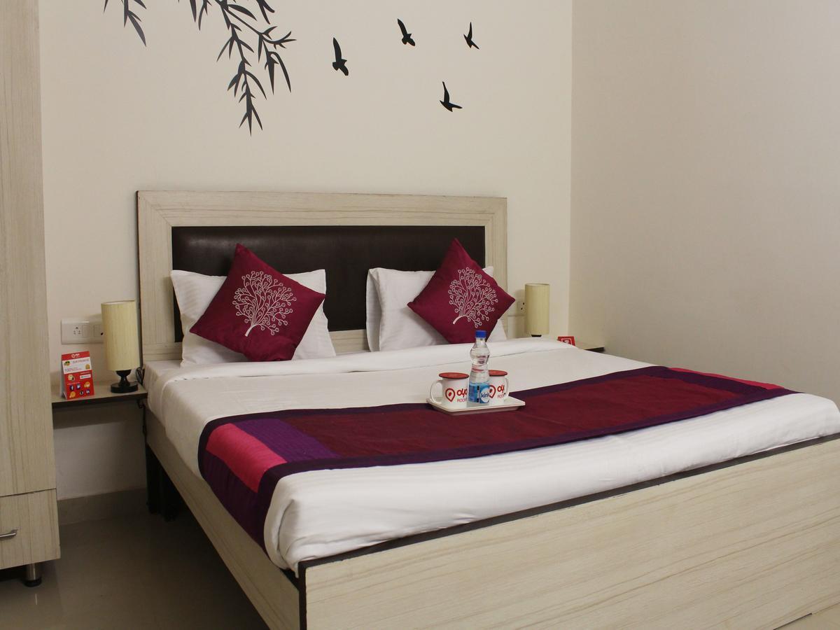 Oyo 2384 Hotel Epic Inn Gurgaon Zewnętrze zdjęcie