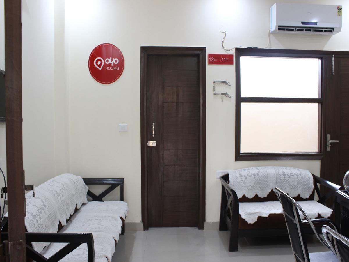 Oyo 2384 Hotel Epic Inn Gurgaon Zewnętrze zdjęcie